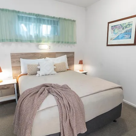 Asure Admirals View Motel Paihia Exterior photo