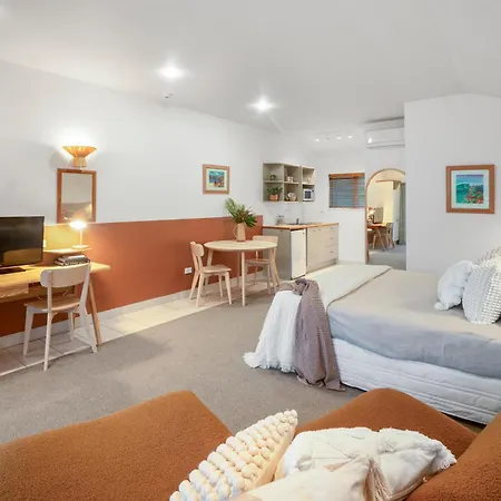 Asure Admirals View Motel Paihia Exterior photo